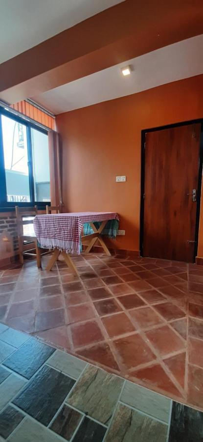 Looniva Guest House Lalitpur Luaran gambar